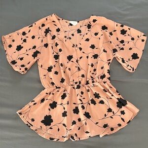 Women’s Short Sleeve Blouse